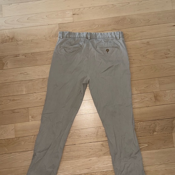 Vineyard Vines Breaker Pant – Khaki Stretch Chino (Size 32x30) - Picture 2 of 4